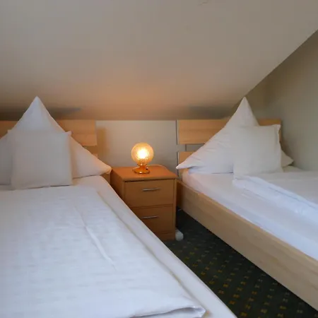 Westfalenhof Apartamento *